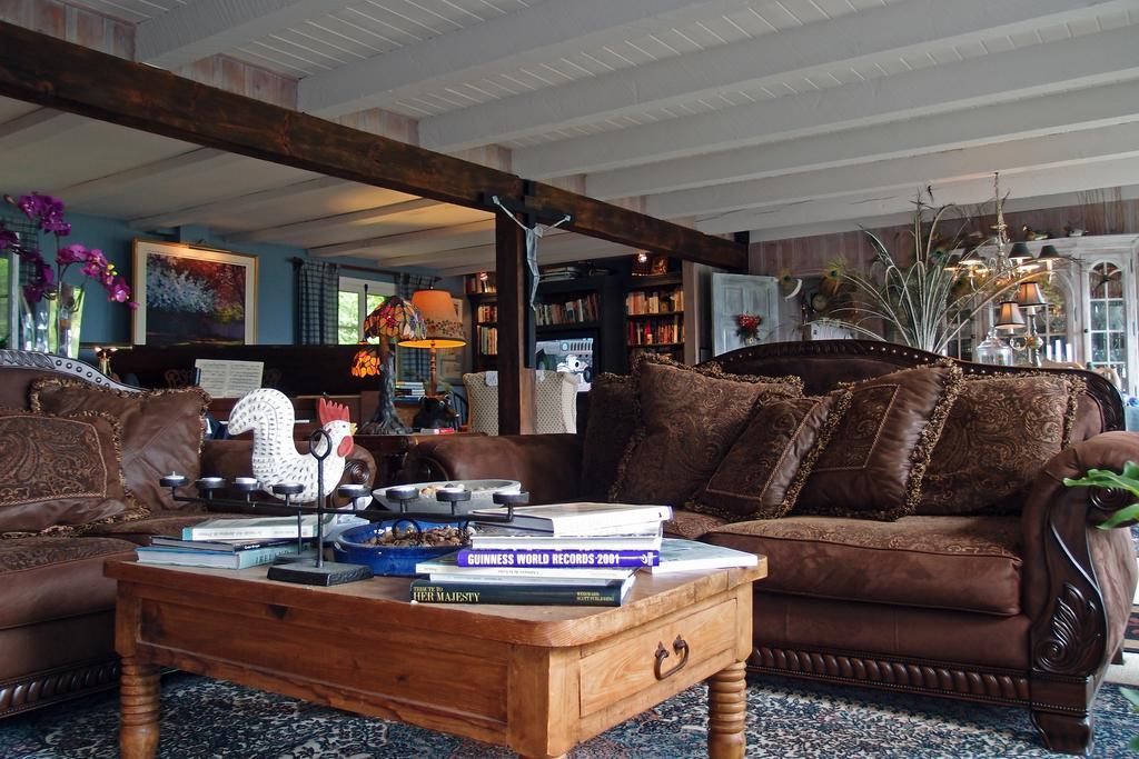 Le Petit Clocher Gite Touristique B & B Saint-Sauveur-des-Monts Eksteriør bilde